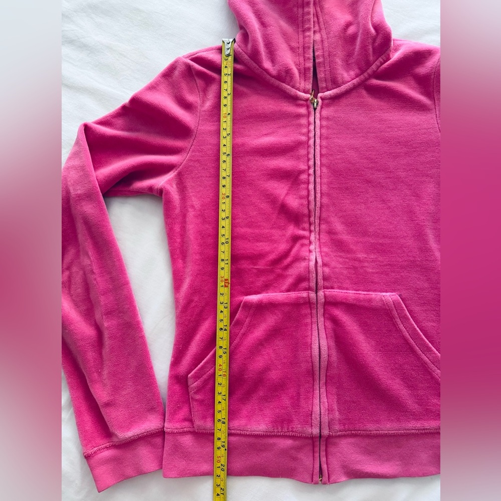 Iconic Juicy Couture velour tracksuit in a stunning pink shade 💕 - Picture 14 of 16